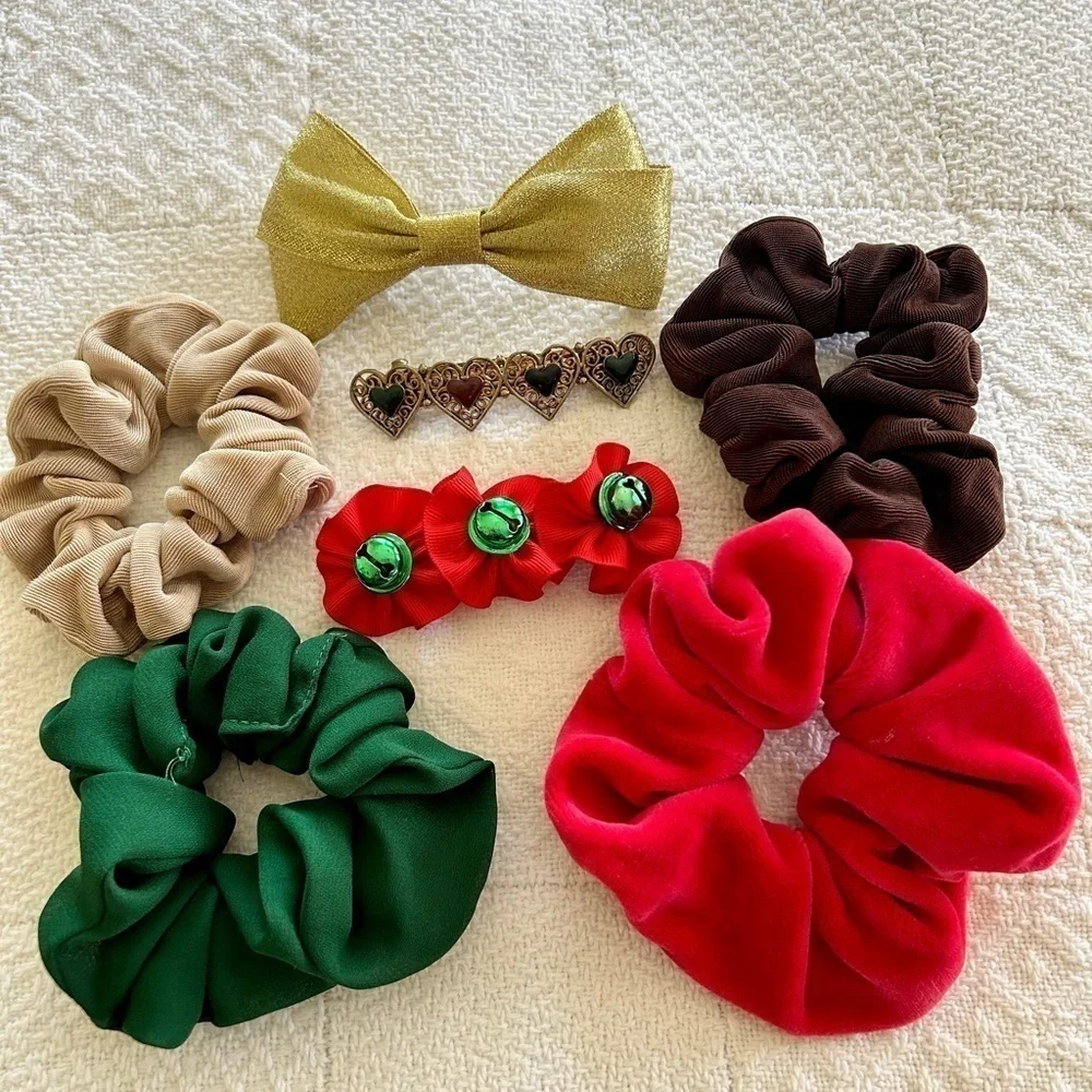 Bundle of Seven Hair Accessories Scrunchies Barrettes Bows Holiday Red Green